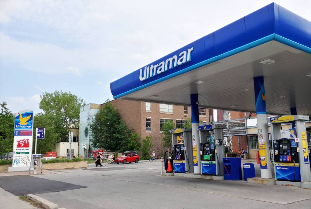 Station service québécoise